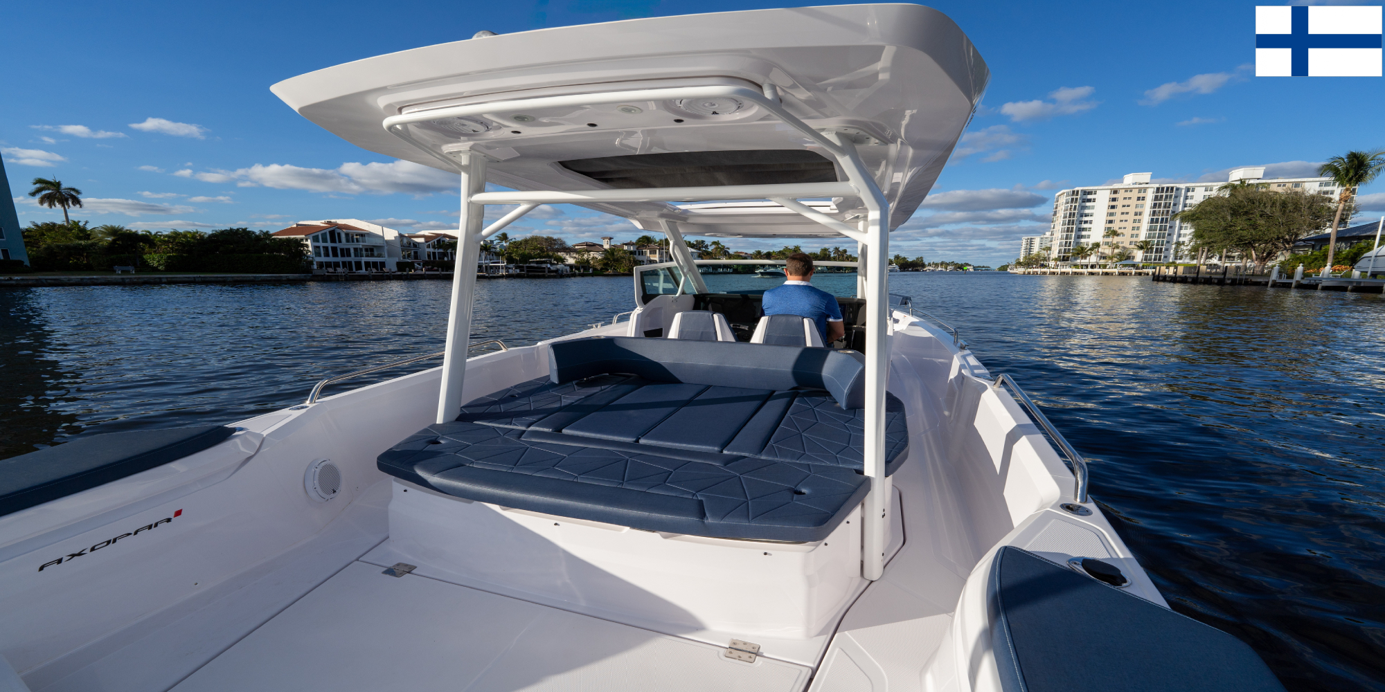 31' 2025 Axopar Sun Top - Delray Image 3