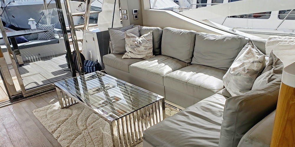 75' FLYBRIDGE - Delray Image 4