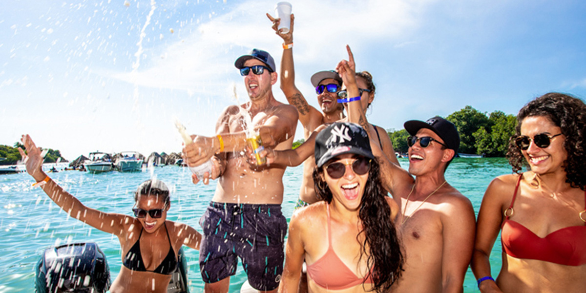 Your multi-Boat Party at Sea
