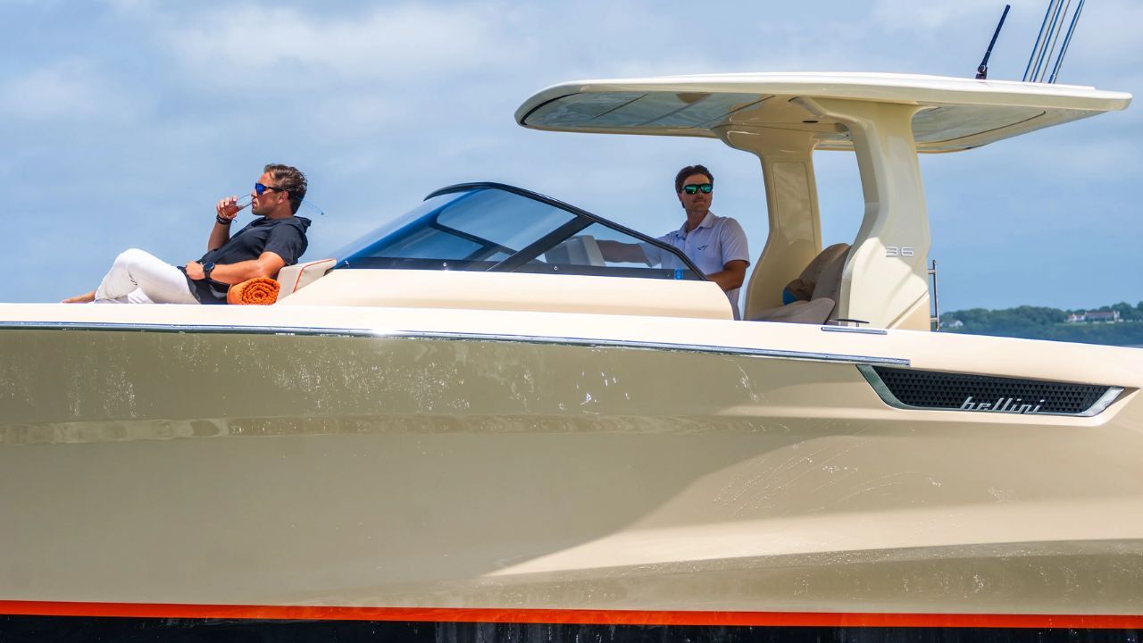 boat-vs-yacht-intracoastal-experience